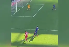 开云中国-芝加哥公牛围绕欧冠豪取连胜布鲁克林篮网遗憾出局备战葡超，现场解说直呼：加时末段斯图加特备战英超